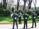 Ceremonie před sochou vojáka 91. pěší divize<br><i>Ceremony in front of the 91st Infantry Division soldier statue</i>